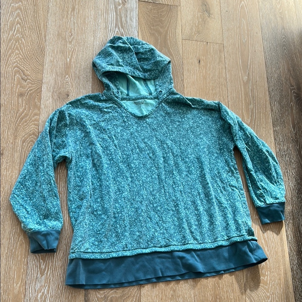 Athleta Sweatshirt - Picture 3 of 10